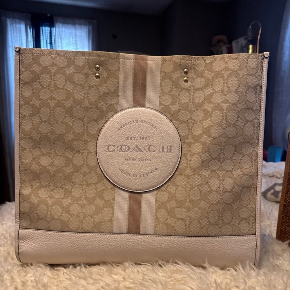 Coach tote bag